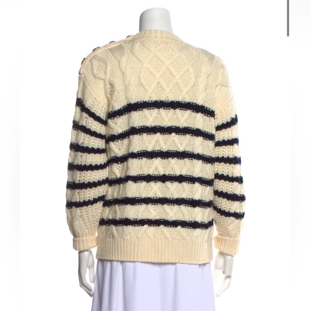 Sezane James 100% Wool
Fisherman Striped Sweater Ecru
Navy $295 Size S
$99.00 - Picture 3 of 8